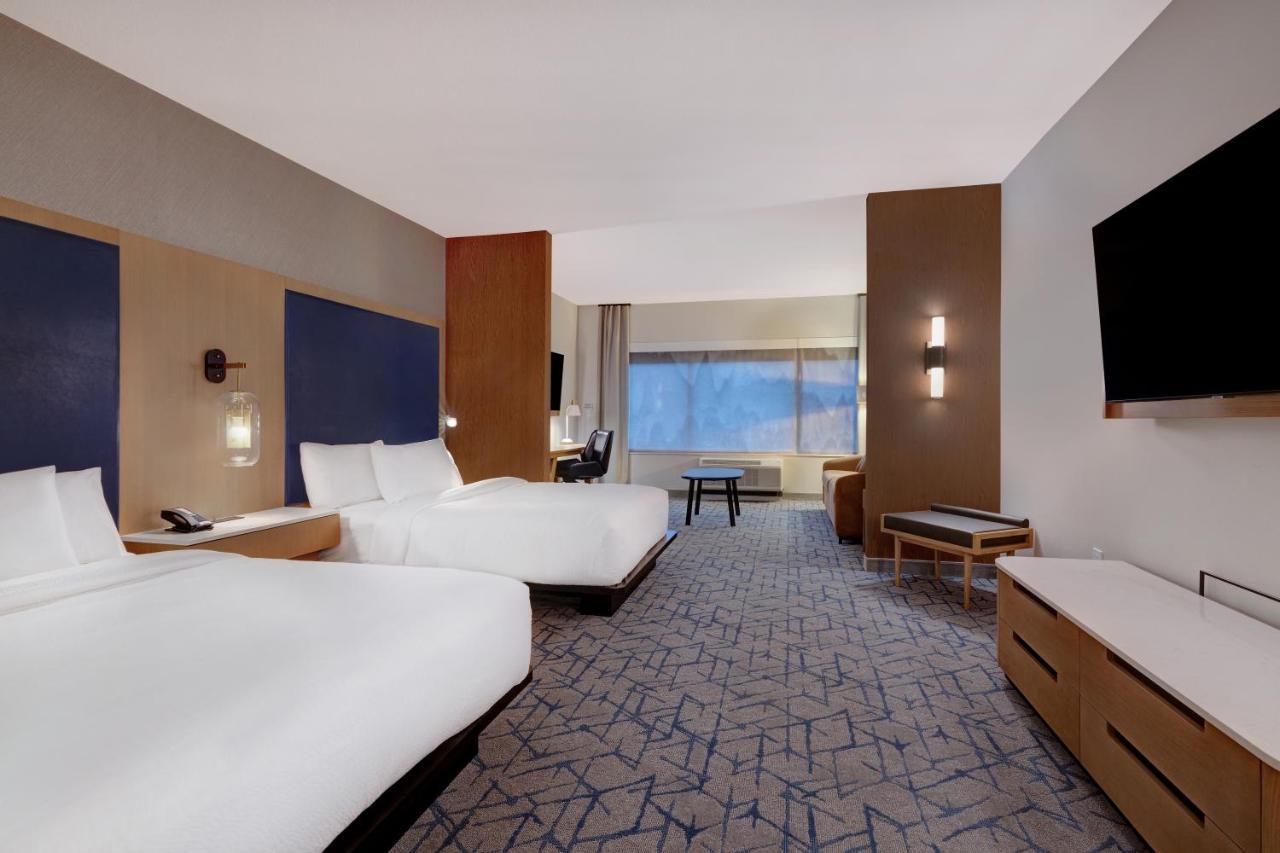 Fairfield By Marriott Inn & Suites Minneapolis Downtown Zewnętrze zdjęcie